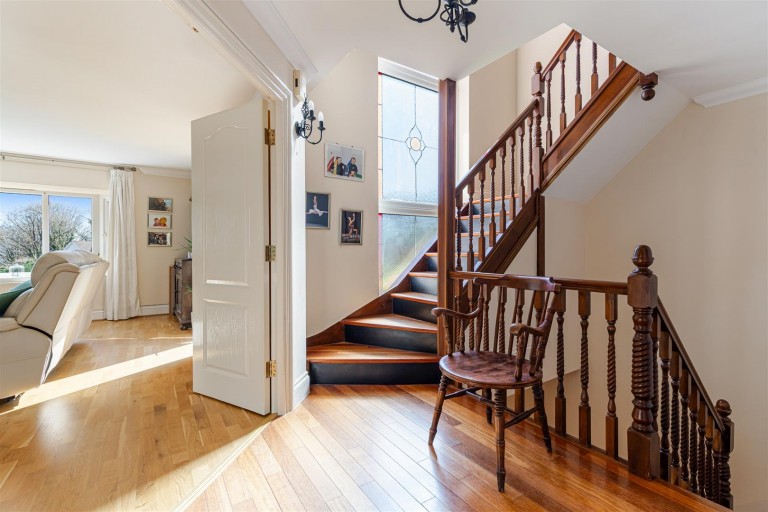 Images for Stoneleigh Drive, Torquay