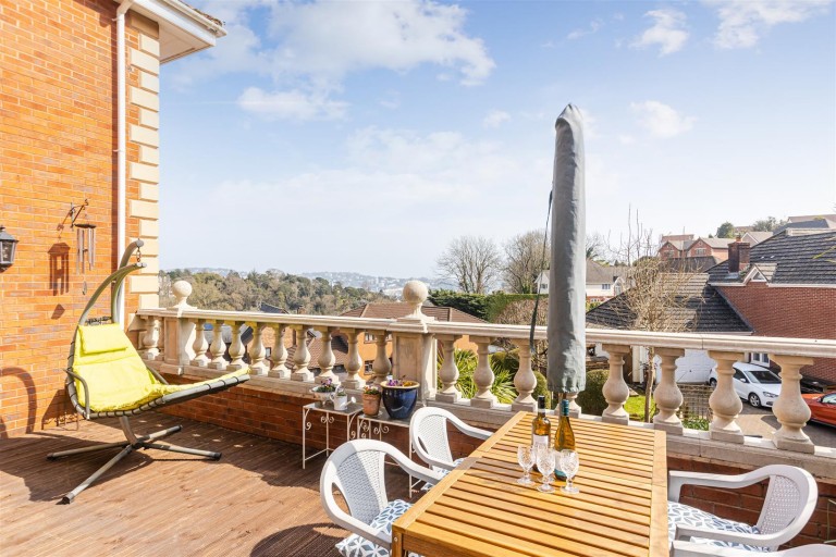 Images for Stoneleigh Drive, Torquay