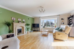 Images for Stoneleigh Drive, Torquay