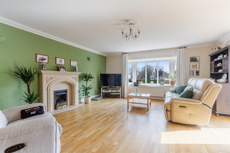 Images for Stoneleigh Drive, Torquay