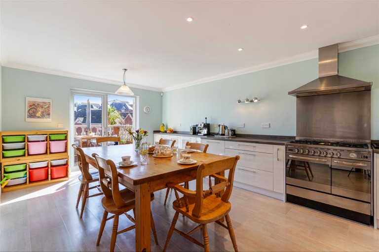Images for Stoneleigh Drive, Torquay