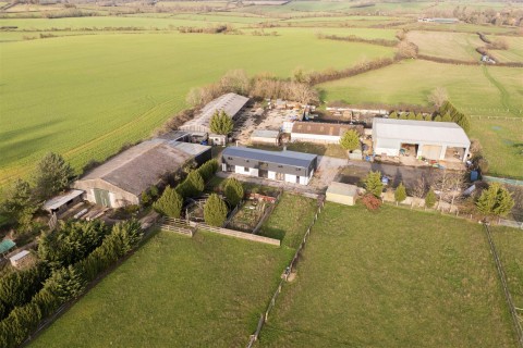 Click the photo for more details of Dickensbury Farm, Walton Lane, Pillerton Priors