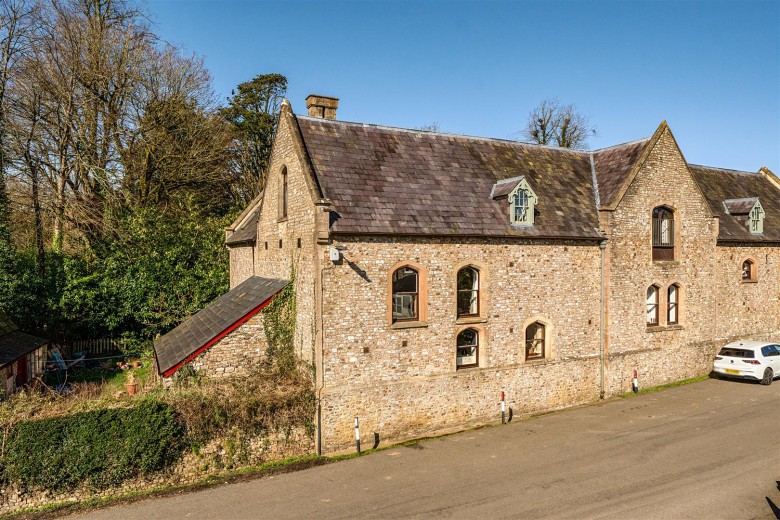 Click the photo for more details of Upottery, Honiton