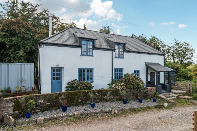 Click the photo for more details of Whitestone