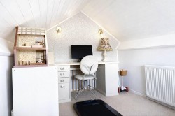 Images for Laburnum Cottage, Wellington