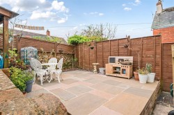 Images for Laburnum Cottage, Wellington