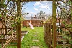 Images for Laburnum Cottage, Wellington