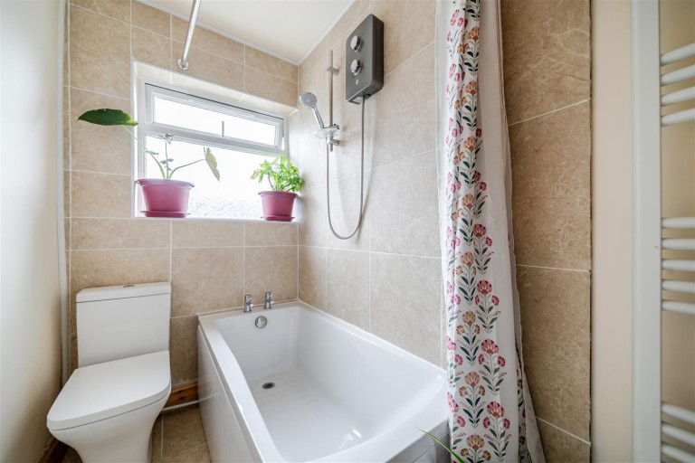 Images for Laburnum Cottage, Wellington