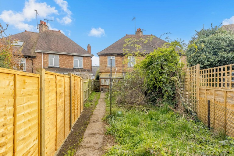 Images for Belgrave Crescent, Banbury