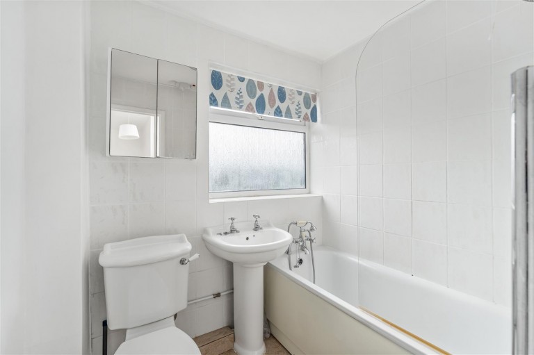 Images for Winters Way, Bloxham