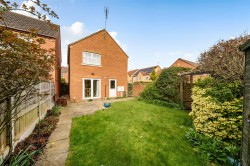 Images for Judith Way, Cawston, Rugby