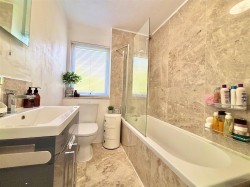 Images for The Broadway, Totland Bay