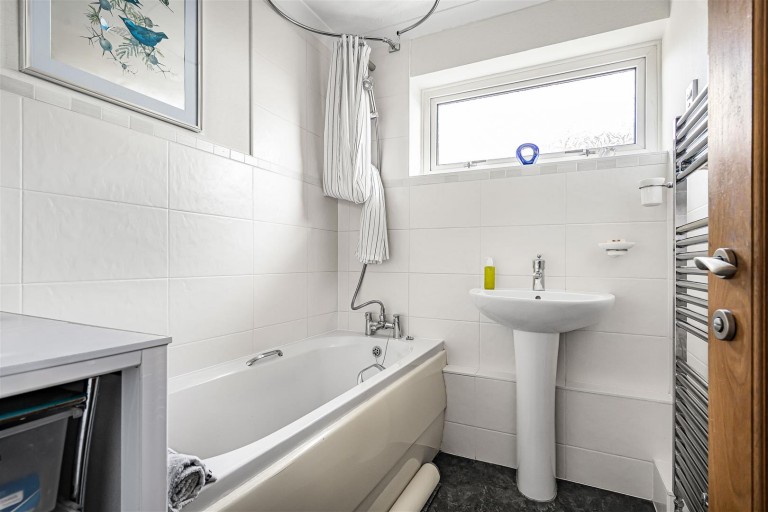 Images for High Street, Tadlow, Royston