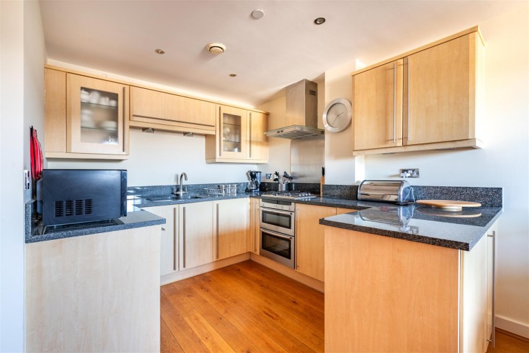 Images for Quayside, West Bay, Bridport