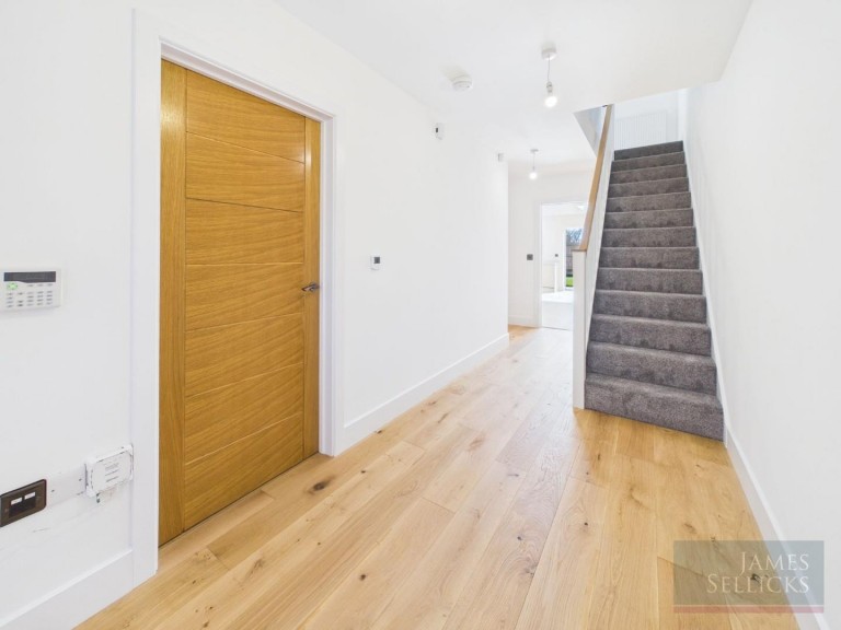 Images for * OPEN VIEWINGS 11/03/26 * The Hawthornes, Congerstone