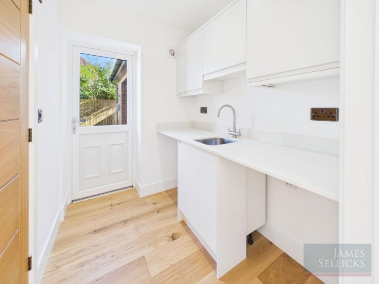 Images for * OPEN VIEWINGS 11/03/26 * The Hawthornes, Congerstone