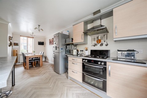 Click the photo for more details of Berrybanks, Rugby