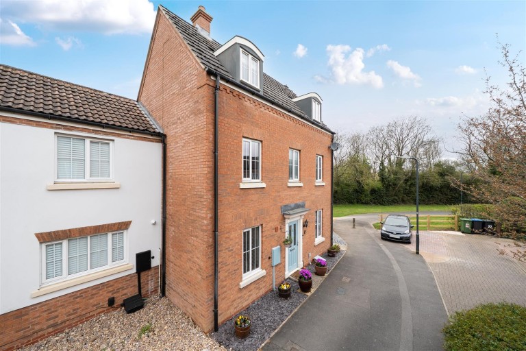 Images for Berrybanks, Rugby