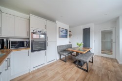 Images for James Close, Blandford Forum