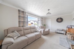 Images for James Close, Blandford Forum