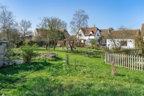 Click the photo for more details of Barton Road, Haslingfield, Cambridge