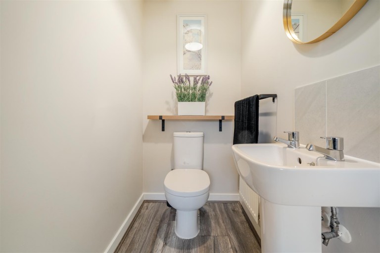 Images for Epsom Avenue, Towcester, NN12