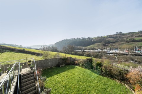 Click the photo for more details of Sparkhays Drive, Totnes