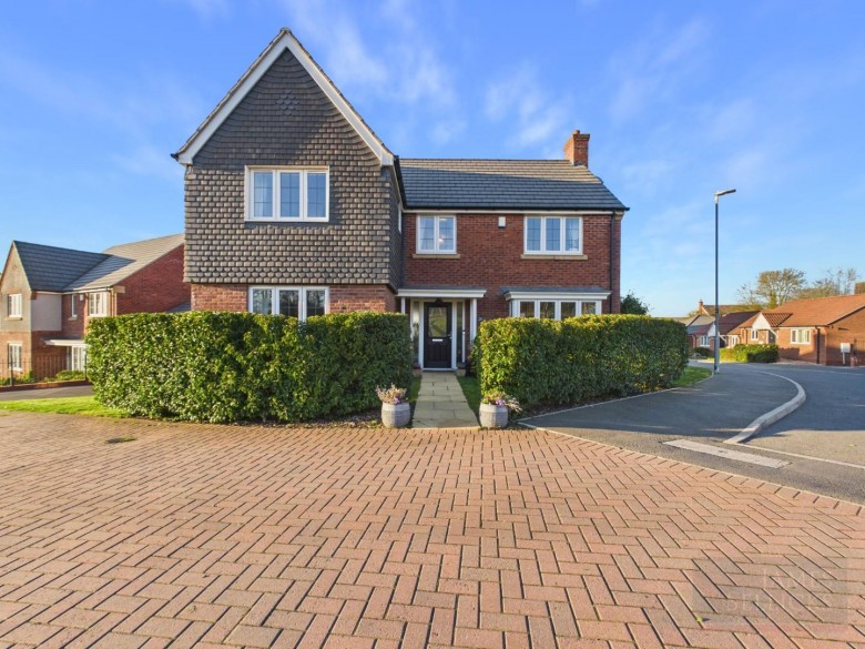 Click the photo for more details of Harris Drive, Houghton on the Hill, Leicestershire