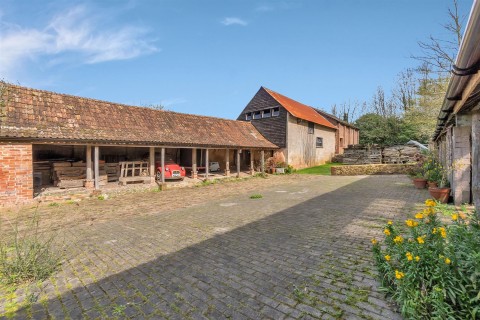 Click the photo for more details of Payhembury, Honiton