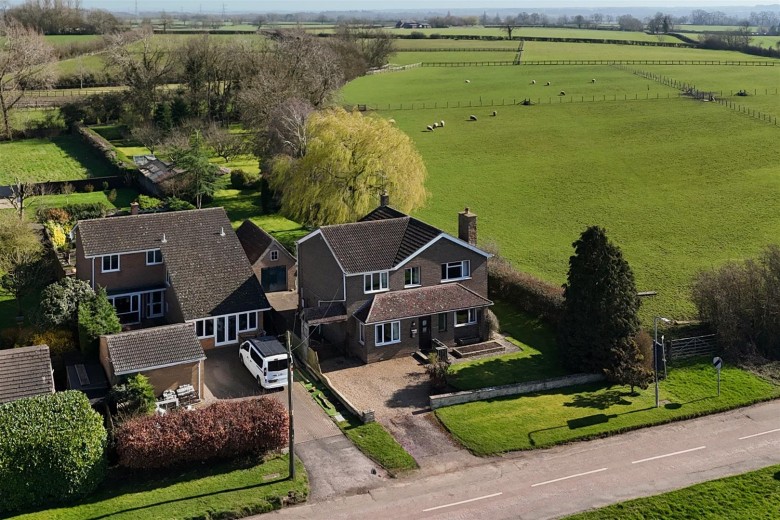 Click the photo for more details of High Street, Astcote, NN12