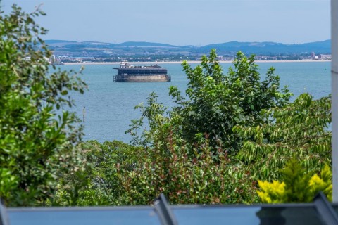 Click the photo for more details of Seaview, Isle of WIght