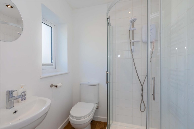 Images for Holly Close, Highmoor Cross, Henley-On-Thames