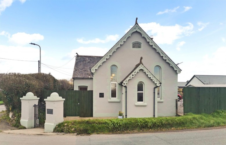 Click the photo for more details of Stibb Cross, Torrington