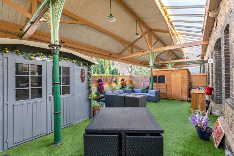 Images for Central Tavistock