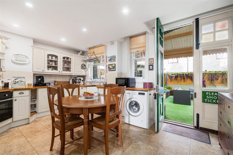 Images for Central Tavistock