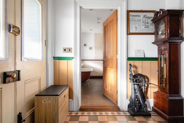 Images for Central Tavistock