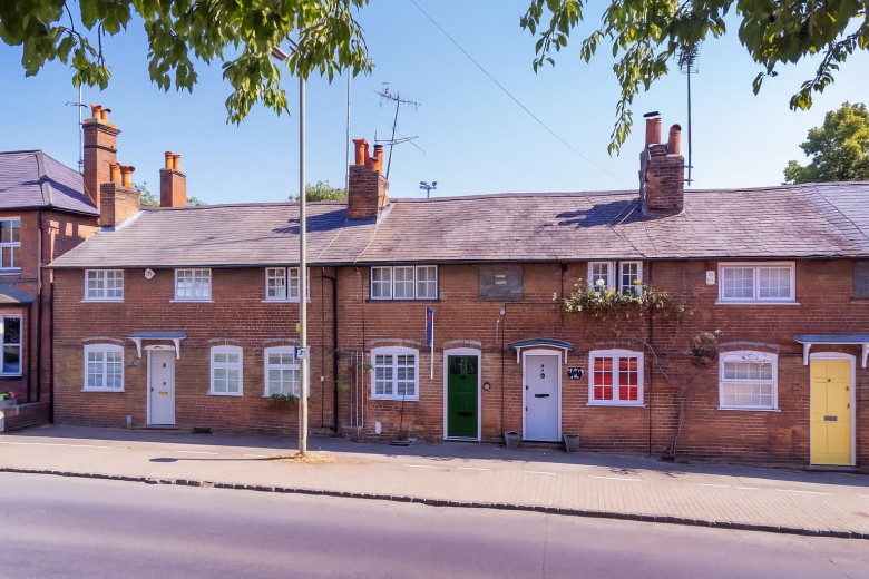 Click the photo for more details of Northfield End, Henley-On-Thames