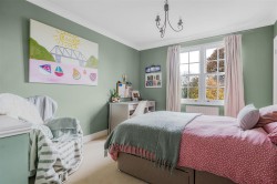 Images for Oakley Court, Wallingford