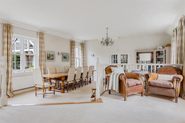 Images for Oakley Court, Wallingford