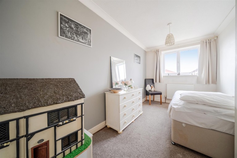 Images for Grove, Wantage, Oxfordshire, OX12