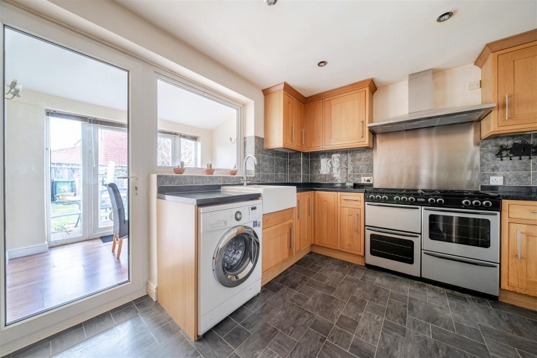 Images for Grove, Wantage, Oxfordshire, OX12