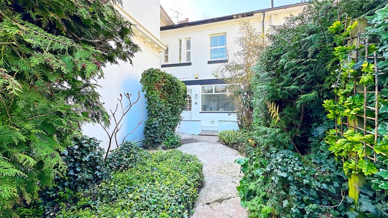 Images for Glencarnock Close, Torquay