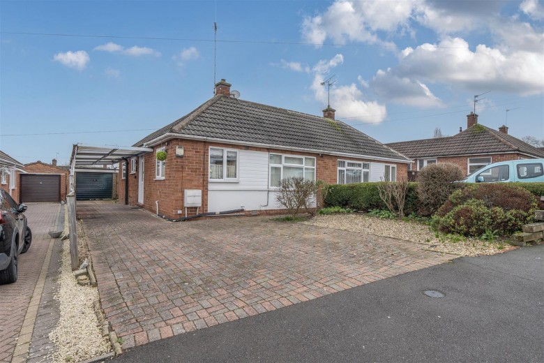 Click the photo for more details of Freemantle Road, Rugby, CV22