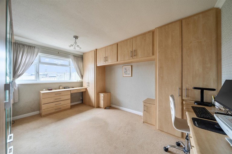 Images for Freemantle Road, Rugby, CV22