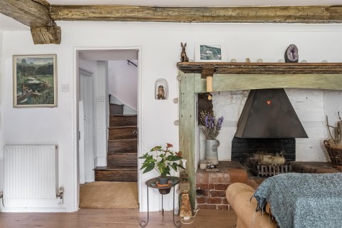 Click the photo for more details of Barnside, Uton, Crediton