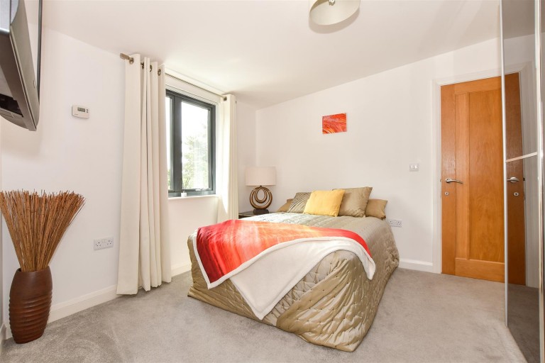 Images for Steephill Court Rd, Ventnor