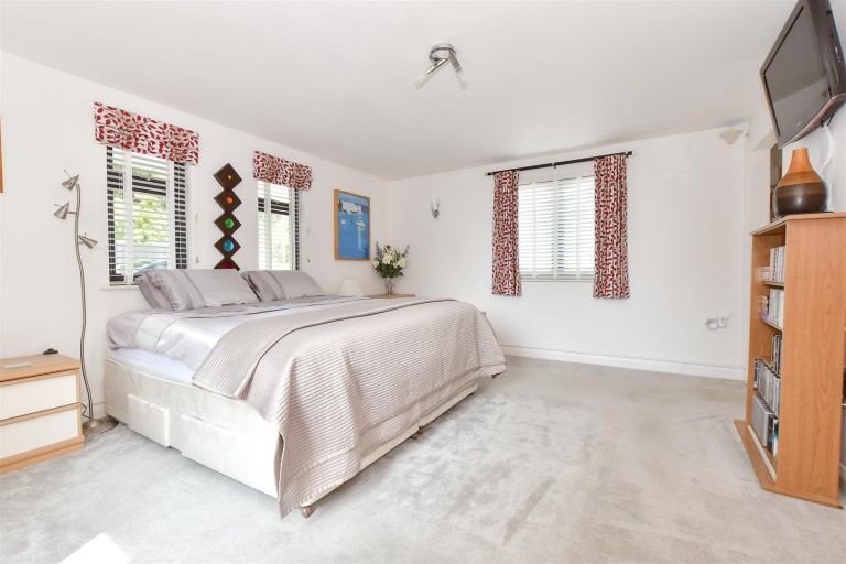 Images for Steephill Court Rd, Ventnor