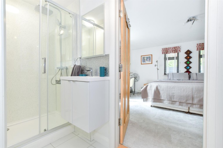 Images for Steephill Court Rd, Ventnor