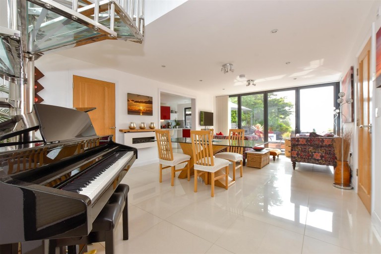 Images for Steephill Court Rd, Ventnor