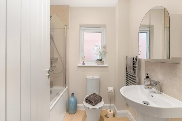 Images for Tyrrell Road, Banbury - viewing essential